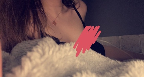 abbie35 onlyfans leaked picture 2