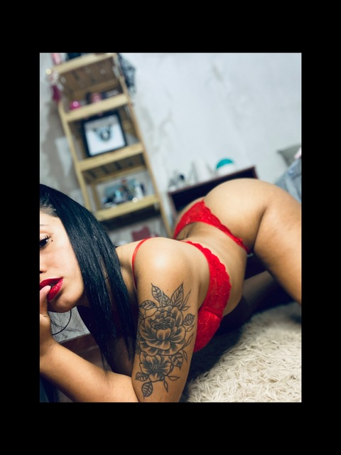 agusdanii onlyfans leaked picture 2