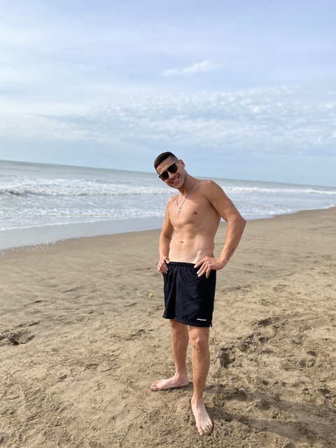 agusleska onlyfans leaked picture 2