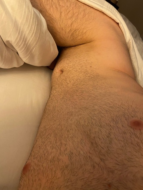 ahungotter onlyfans leaked picture 2