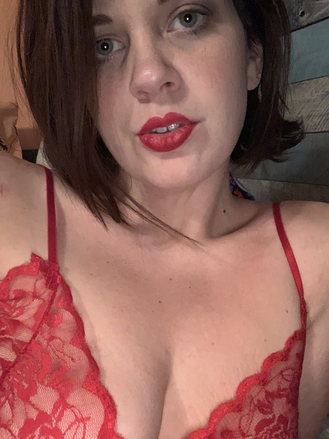 amaryllis629 onlyfans leaked picture 2