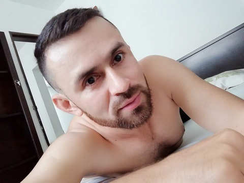 andy7026 onlyfans leaked picture 2