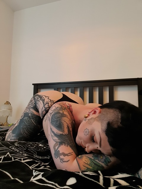 angiee_gee onlyfans leaked picture 2