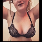 anniedarling100 onlyfans leaked picture 1