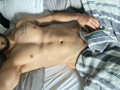 antoniojx onlyfans leaked picture 2