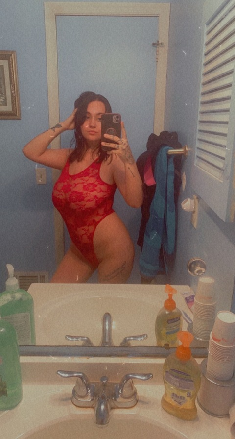 ashmariexx onlyfans leaked picture 2