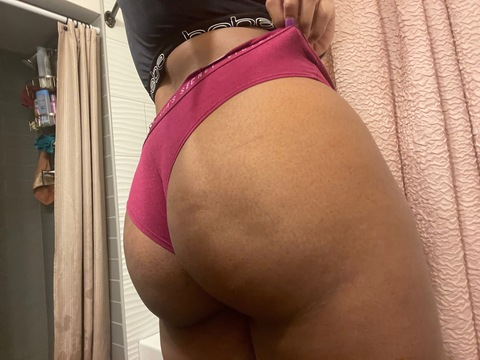 ayashaaa onlyfans leaked picture 2