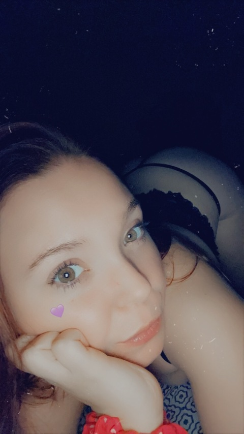 babygirl432 onlyfans leaked picture 2