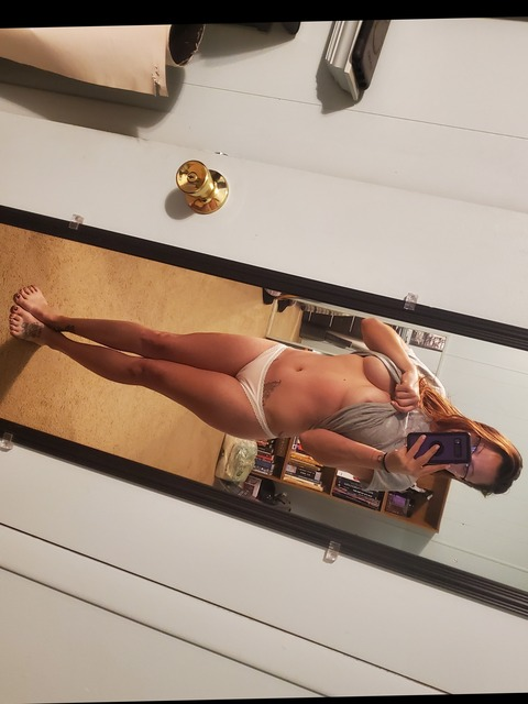 bayleighbaby2 onlyfans leaked picture 2