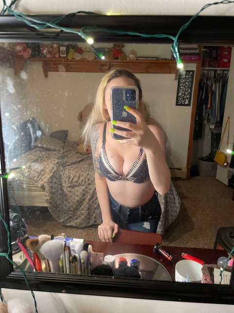 bby_bhadxx onlyfans leaked picture 2