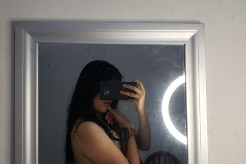 belsi20 onlyfans leaked picture 2