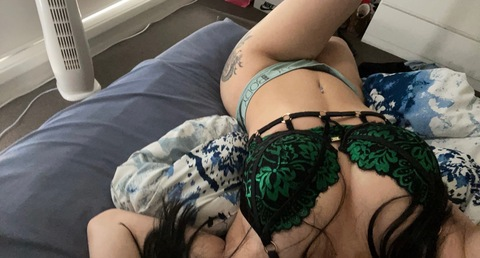 berryliciousxoxo onlyfans leaked picture 2