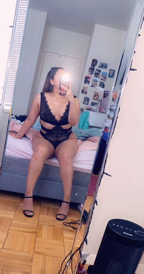 brendaahh onlyfans leaked picture 2