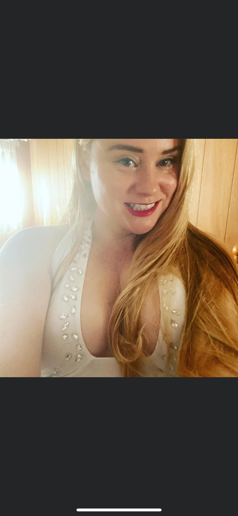 bridgettebordeaux90 onlyfans leaked picture 2