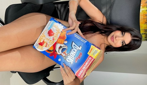 camimartines onlyfans leaked picture 2