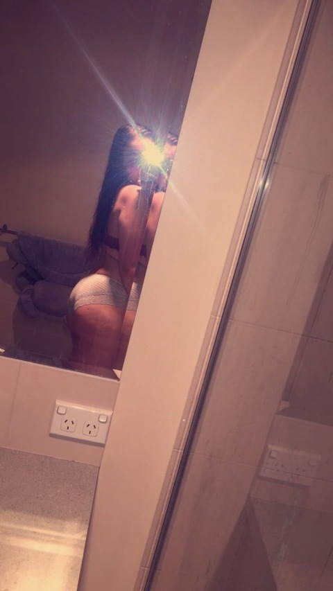 cheekynia444 onlyfans leaked picture 2
