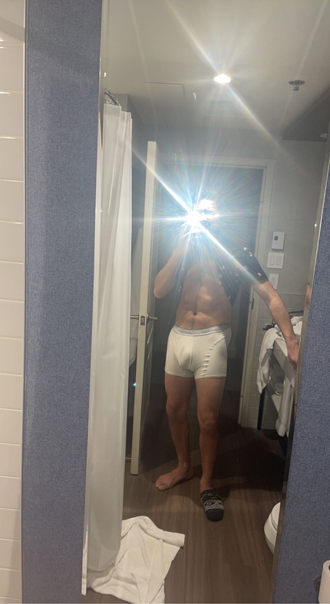 collegeboydom onlyfans leaked picture 2