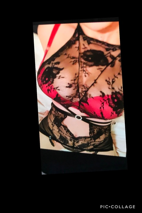 comegetspicywitht onlyfans leaked picture 2