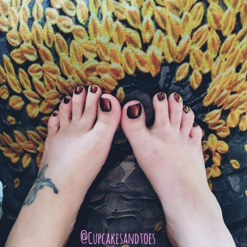 cupcakesandtoes onlyfans leaked picture 2