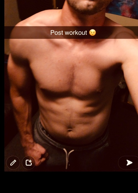 daddylongdong7 onlyfans leaked picture 2