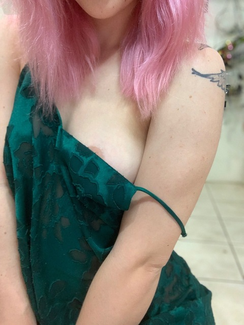 daddyslittleberry onlyfans leaked picture 2