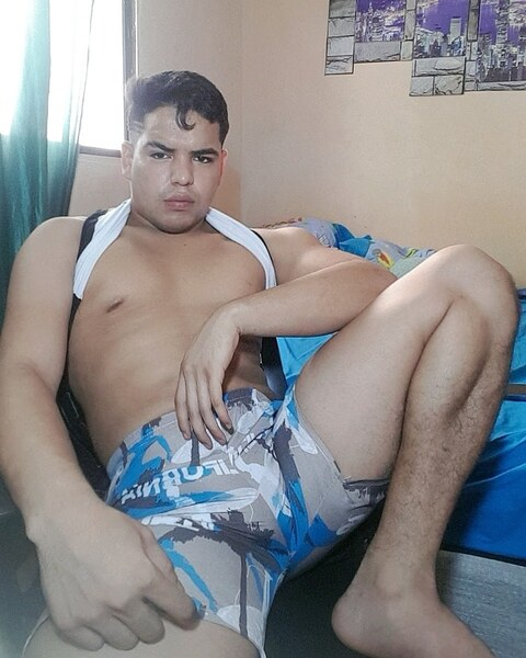 dainer_villanueva onlyfans leaked picture 2