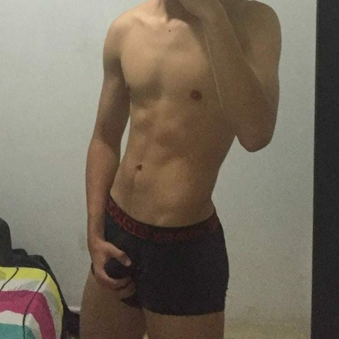 daniel.valencia onlyfans leaked picture 2