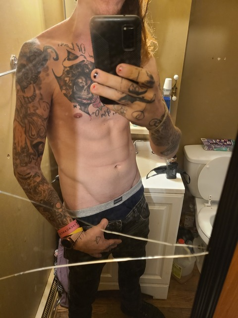 doompickle13 onlyfans leaked picture 2