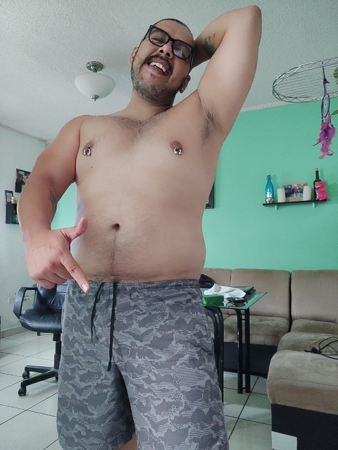 elpelonbigoton83 onlyfans leaked picture 2