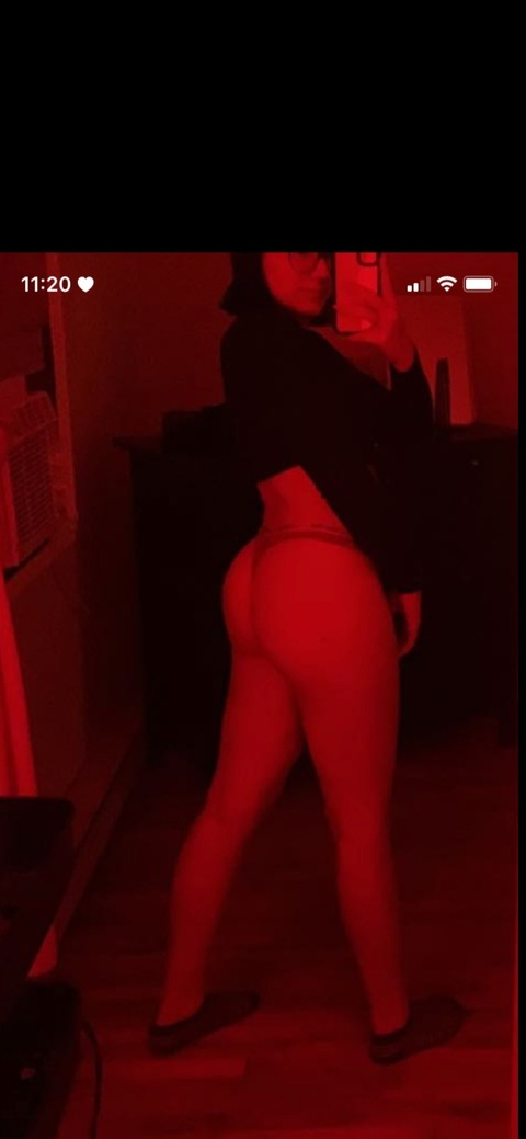 emma99of onlyfans leaked picture 2