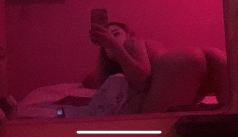 emobxtch onlyfans leaked picture 2