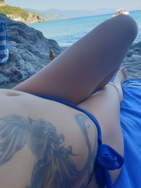 evelyn_nyx onlyfans leaked picture 2