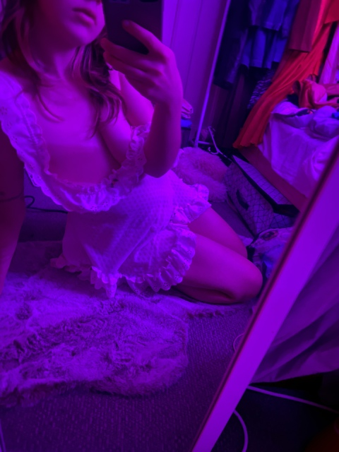 faeheart onlyfans leaked picture 2