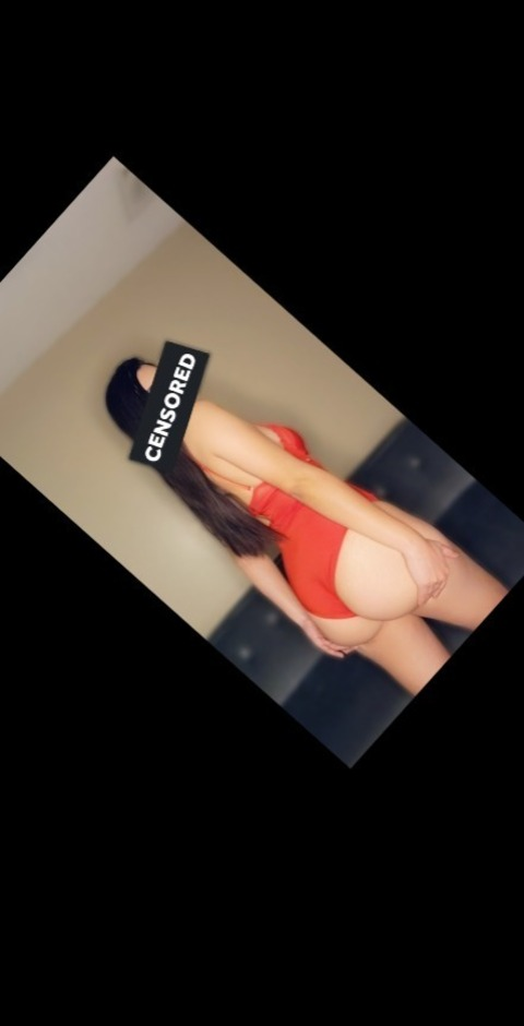 favoritefantasy05 onlyfans leaked picture 2