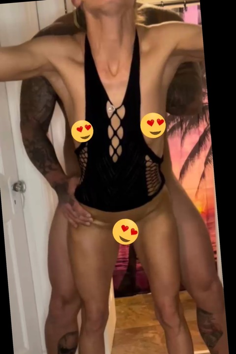 freakcouple79 onlyfans leaked picture 2