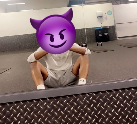 freakyjldn onlyfans leaked picture 2