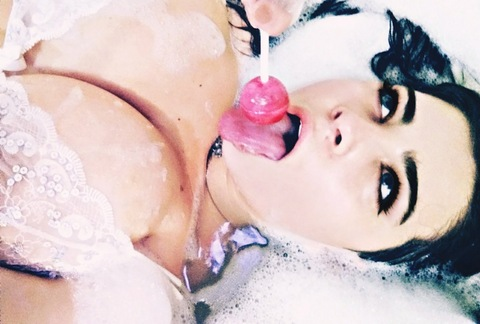 frolovka_vi onlyfans leaked picture 2