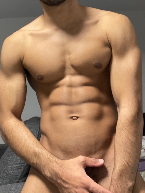 fuegor.com onlyfans leaked picture 2