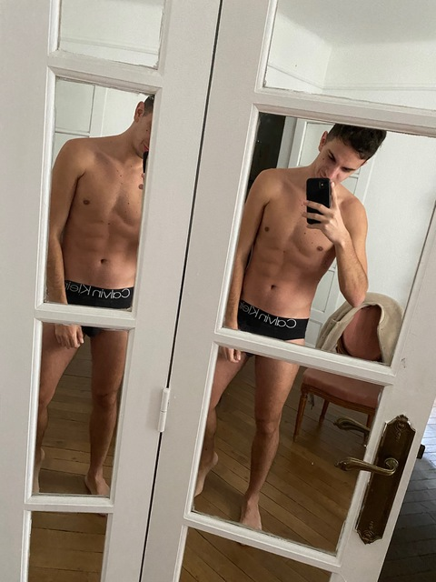 gabrielalof onlyfans leaked picture 2