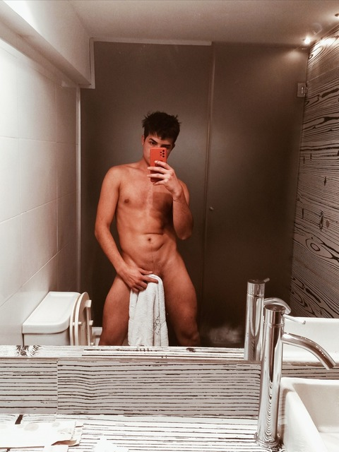 gabrielito0 onlyfans leaked picture 2