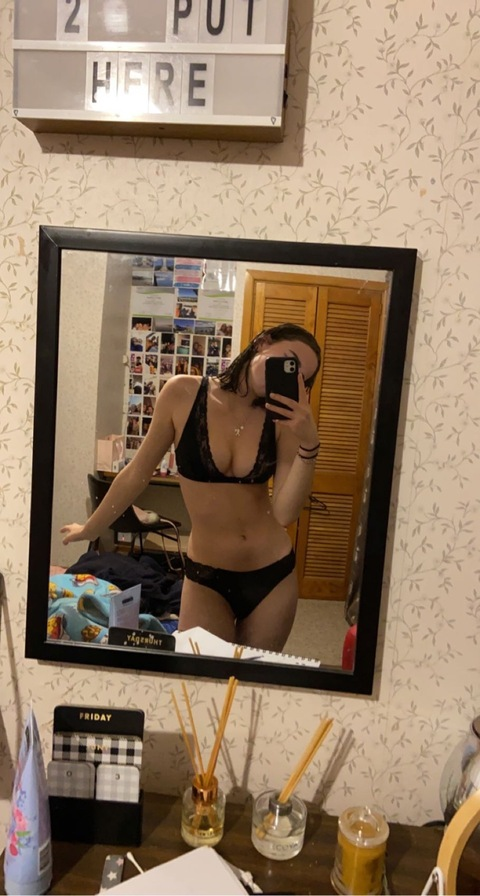 ggracee04 onlyfans leaked picture 2