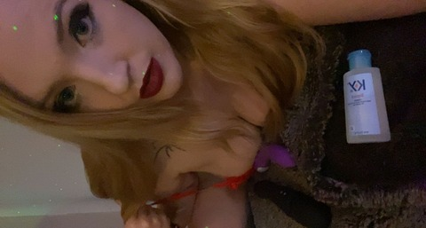 goddess_rose_budz420 onlyfans leaked picture 2