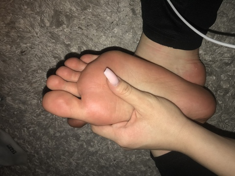 goddessjesx onlyfans leaked picture 2