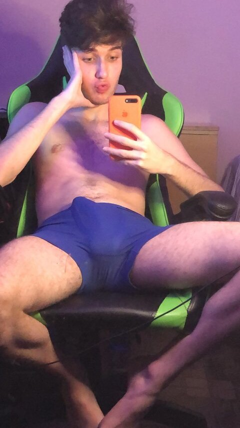guoliverx09 onlyfans leaked picture 2