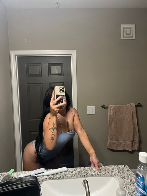 hannahn2711 onlyfans leaked picture 2