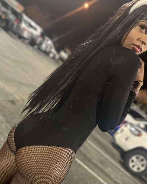 hernames.tt onlyfans leaked picture 2