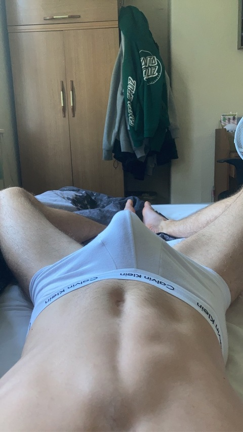 hungsubtwink95 onlyfans leaked picture 2