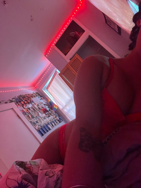 iamkaylanidior onlyfans leaked picture 2