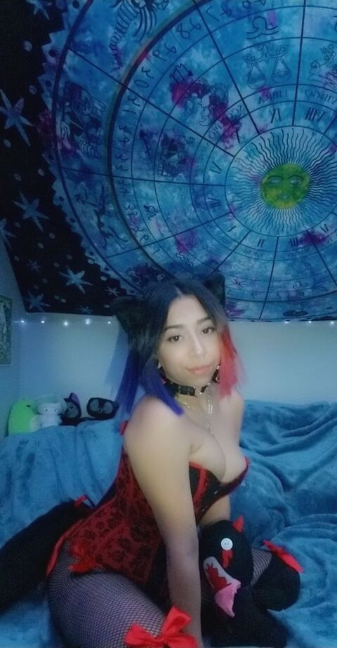 invaderluna420 onlyfans leaked picture 2