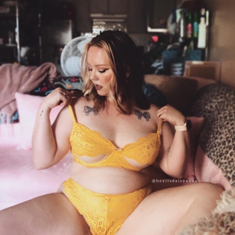 itsdaisyxoxo onlyfans leaked picture 2